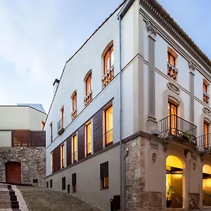 casa-marcial.catalonia-hotels.com/